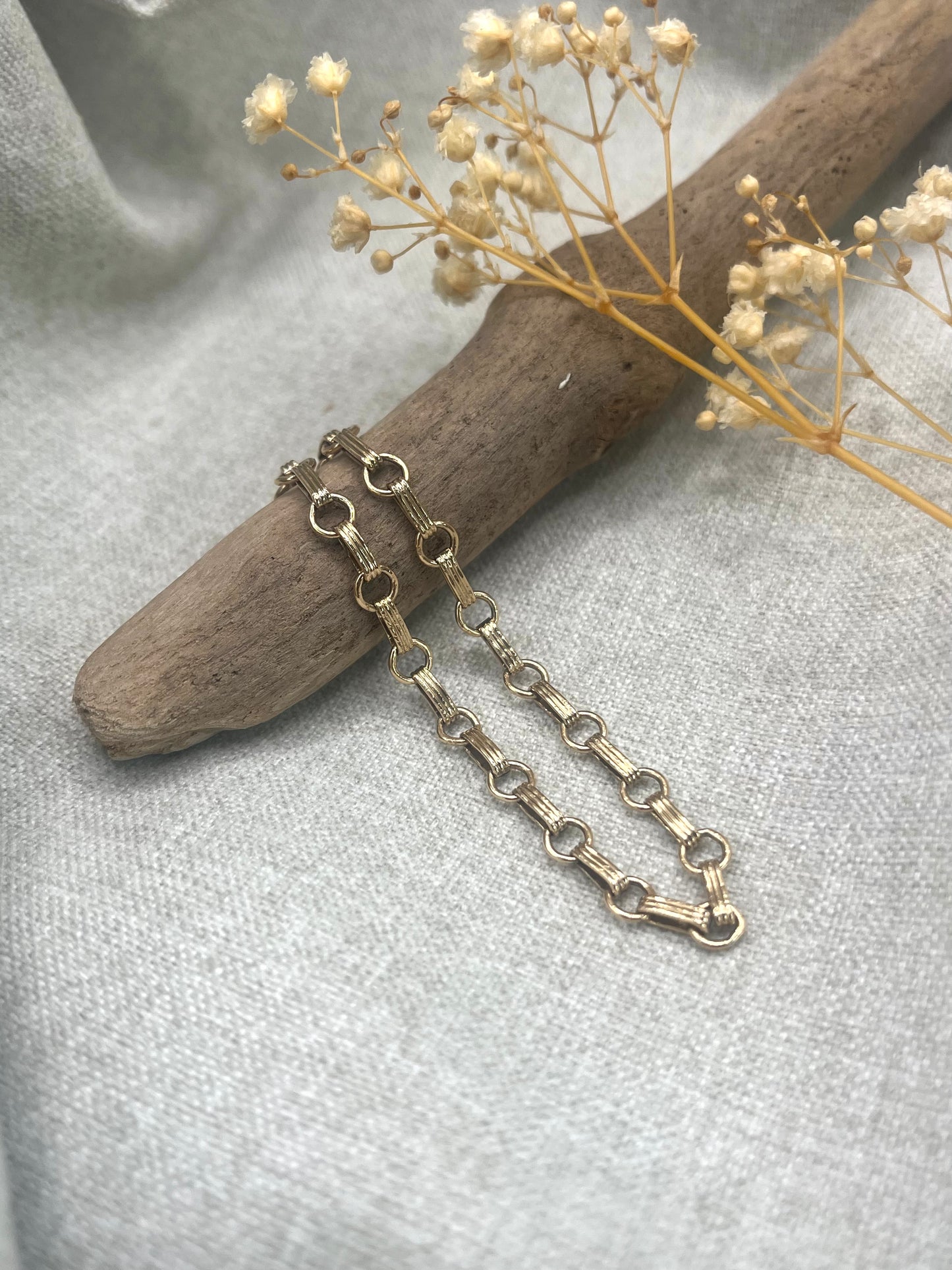 Circular Link Bracelet