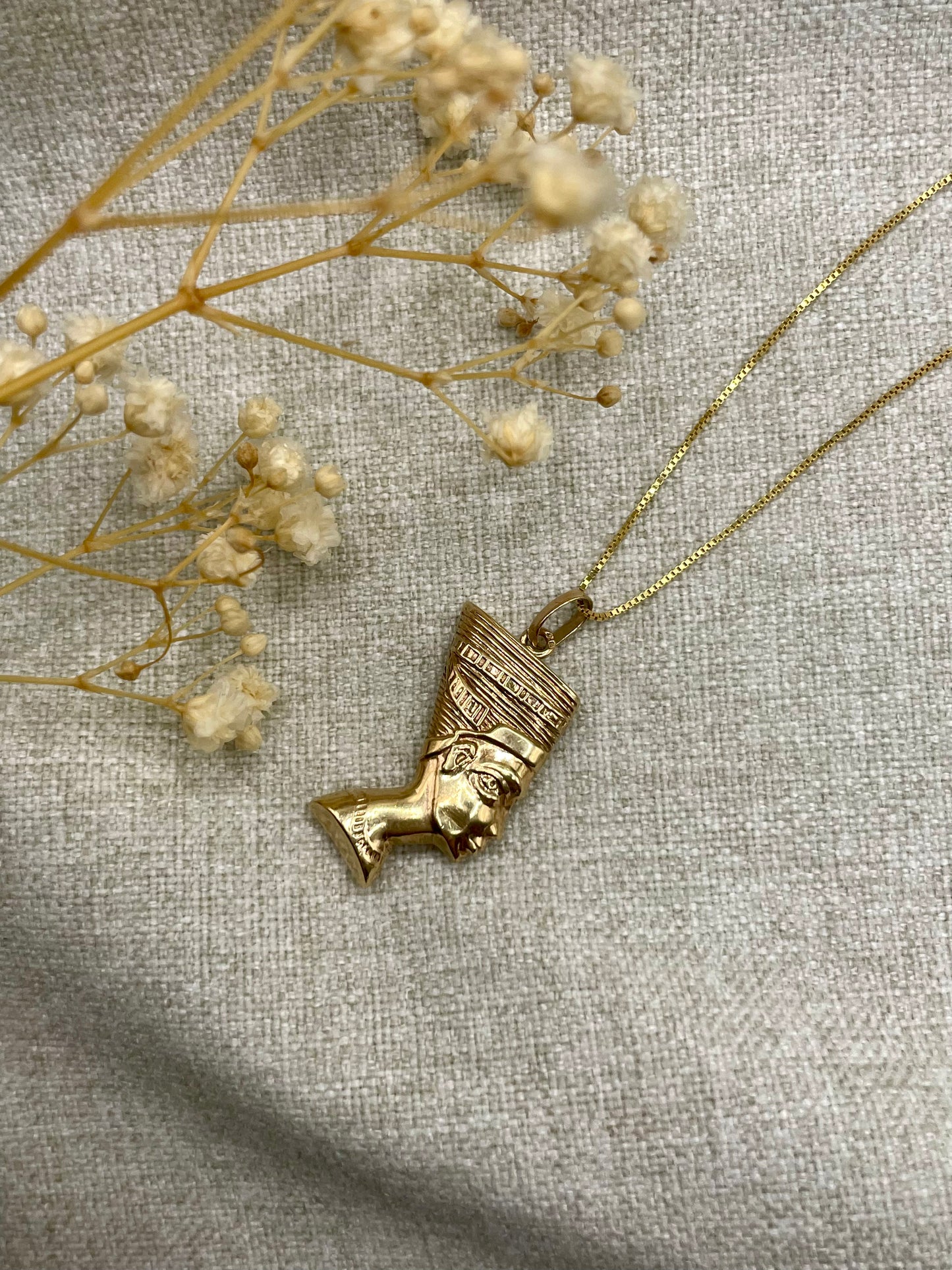Nefertiti Pendant